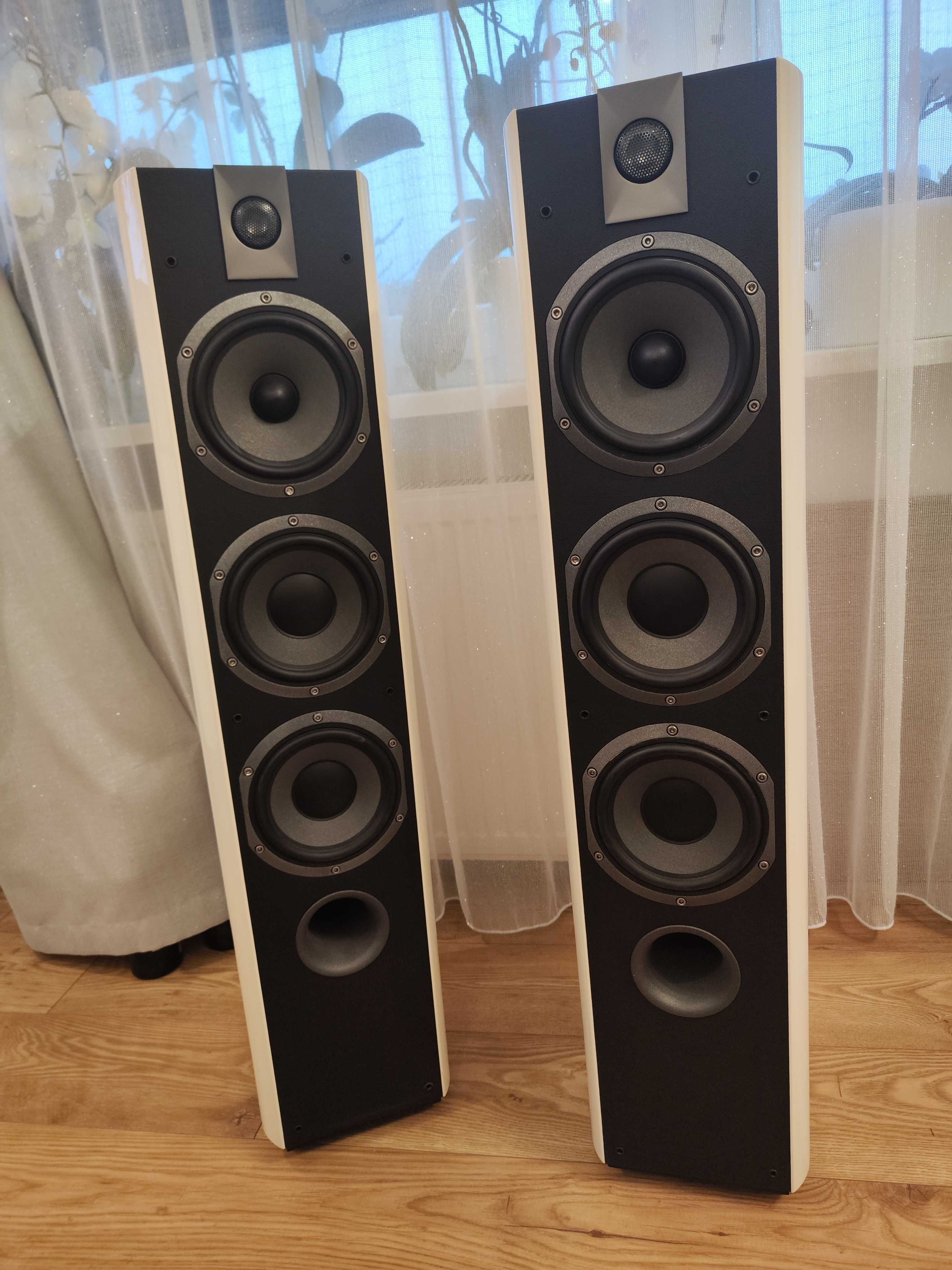 Focal Chorus 726 biały lakier/skóra bdb stan
