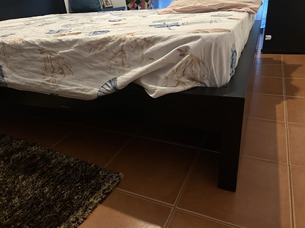 Cama madeira 150x200