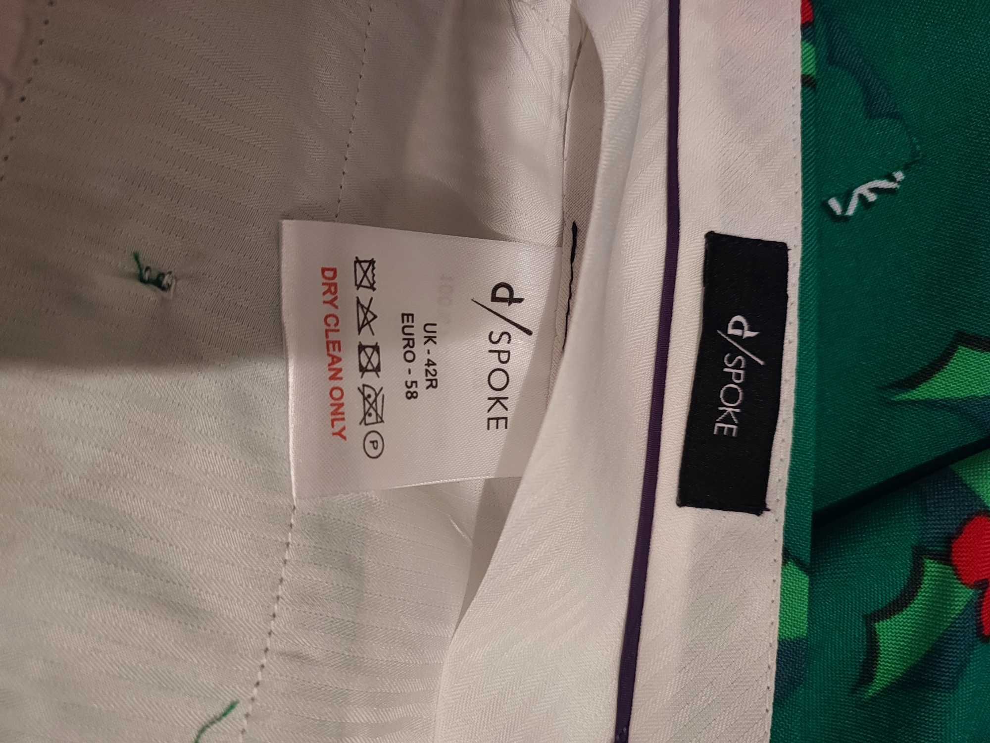 Garnitur świąteczny D Spoke r.58 wzr. 170 cm