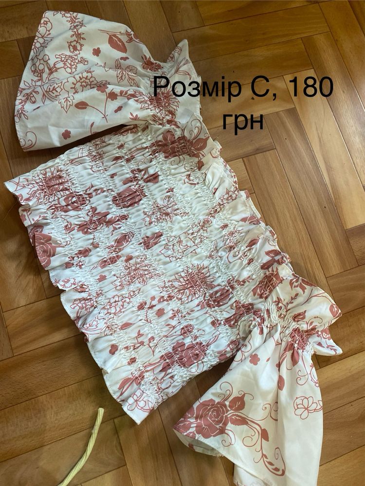 Нові топи , розміри різні