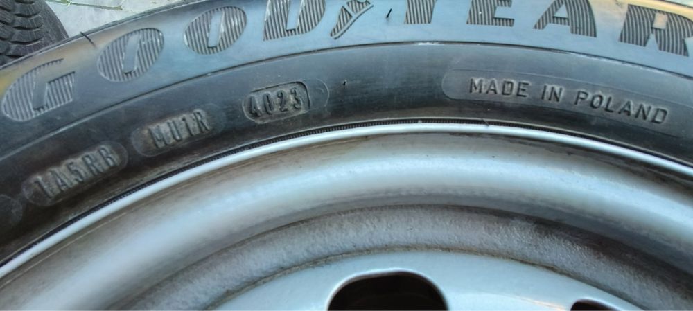 Комплект резини з дисками. Зима. GoodYear Ultragrip 195/60R15