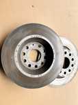 Skoda Superb 3 orginał Tylne  tarcze hamulcowe 300x12mm