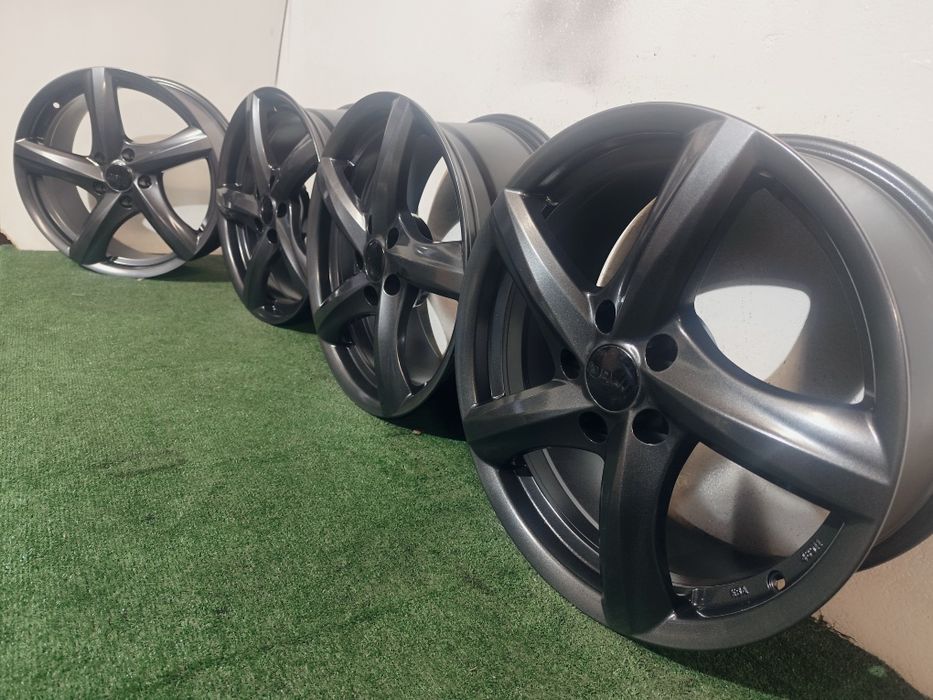 Felgi aluminiowe Advanti 5x112 et 40 7.5J 17" VW Seat Skoda Audi Merce