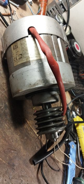 Silnik do napędu came