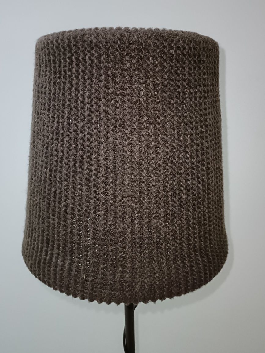 Lampa podłogowa stojąca