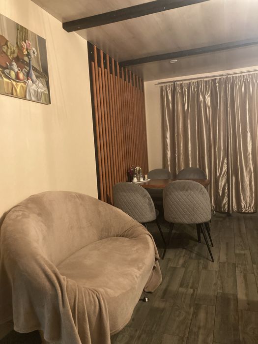 Подобова оренда будинку