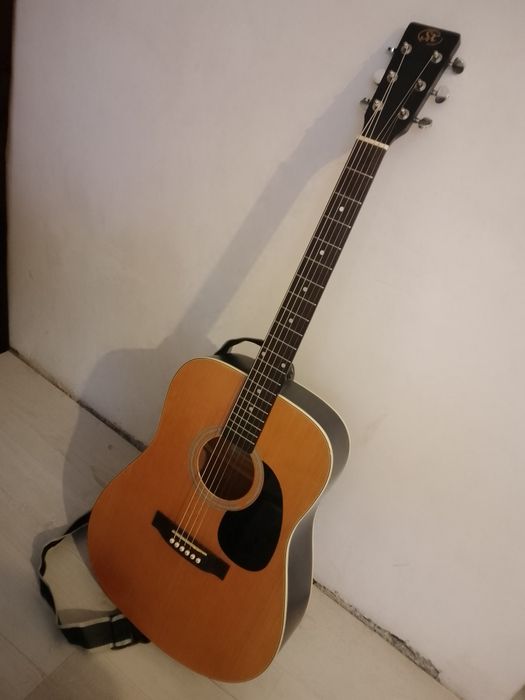 Продам Акустическую Гитару SX sd 204 bk