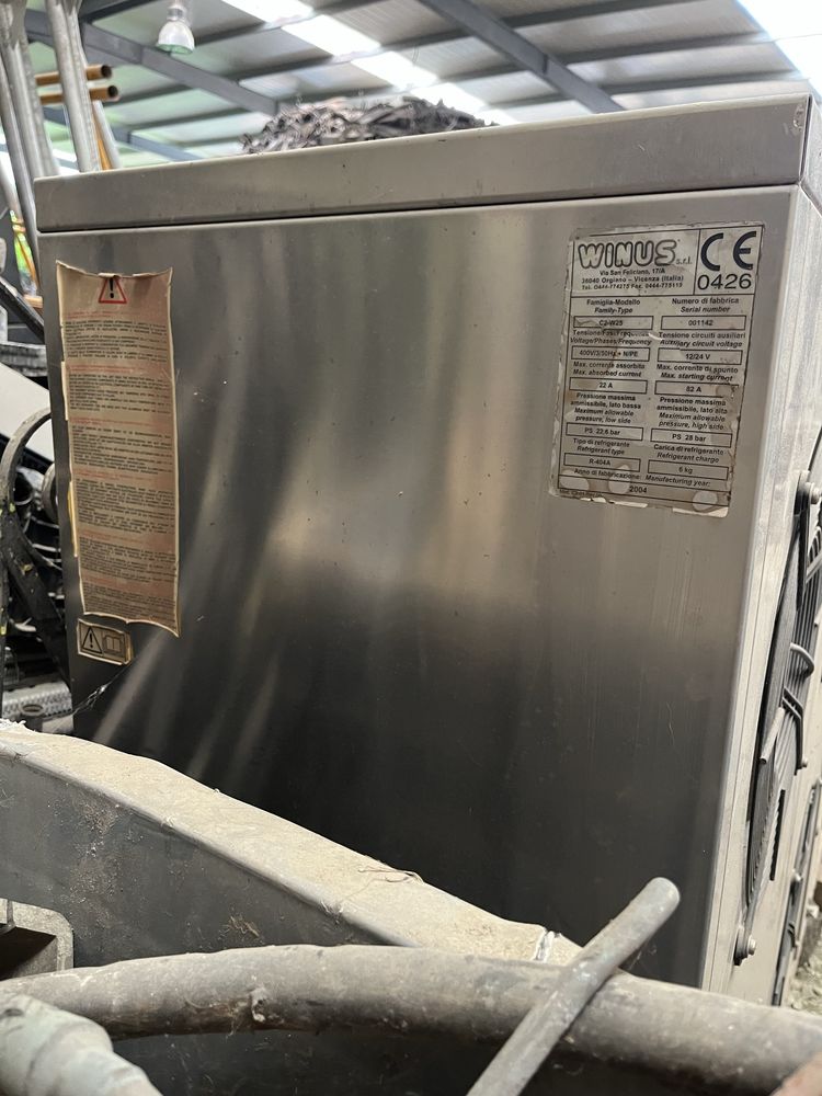 Maquina frio de adega