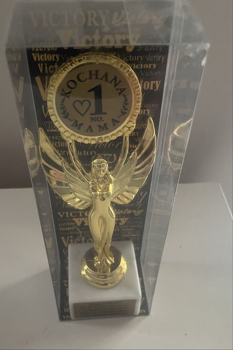 statuetka kochana mama