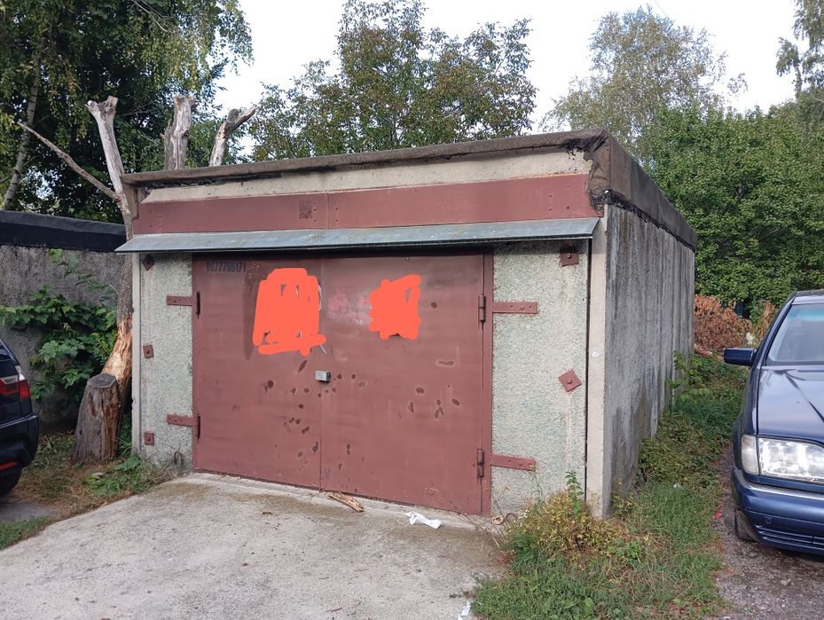 Продам гараж залізо бетонний