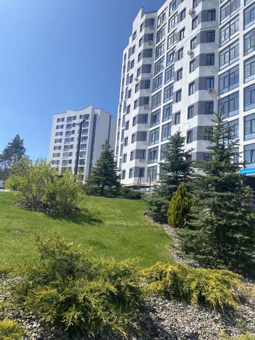 Продам 2-х кімнатну квартиру в ЖК Авіатор 2