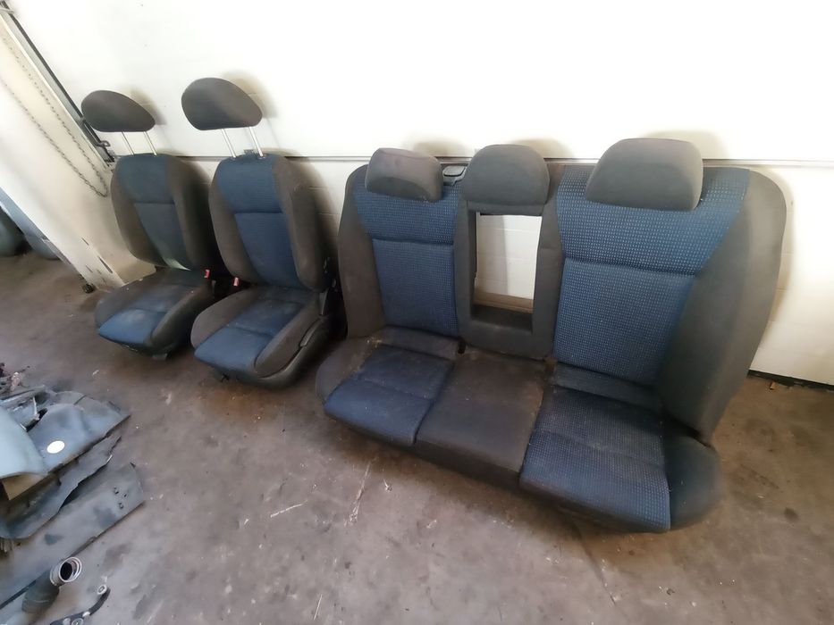 Fotele przednie kanapa komplet Skoda Superb