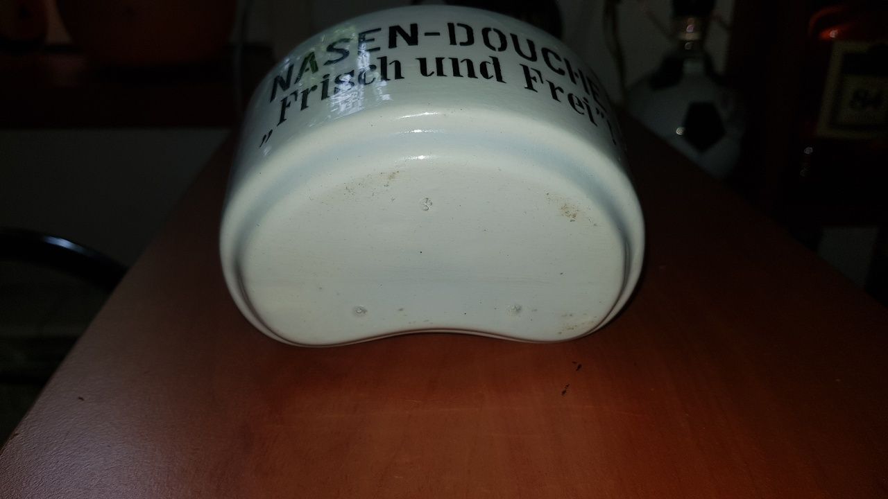 Naczynie  porcelanowe do inhalacji zatok napis Nasendusche Nasen-Douch