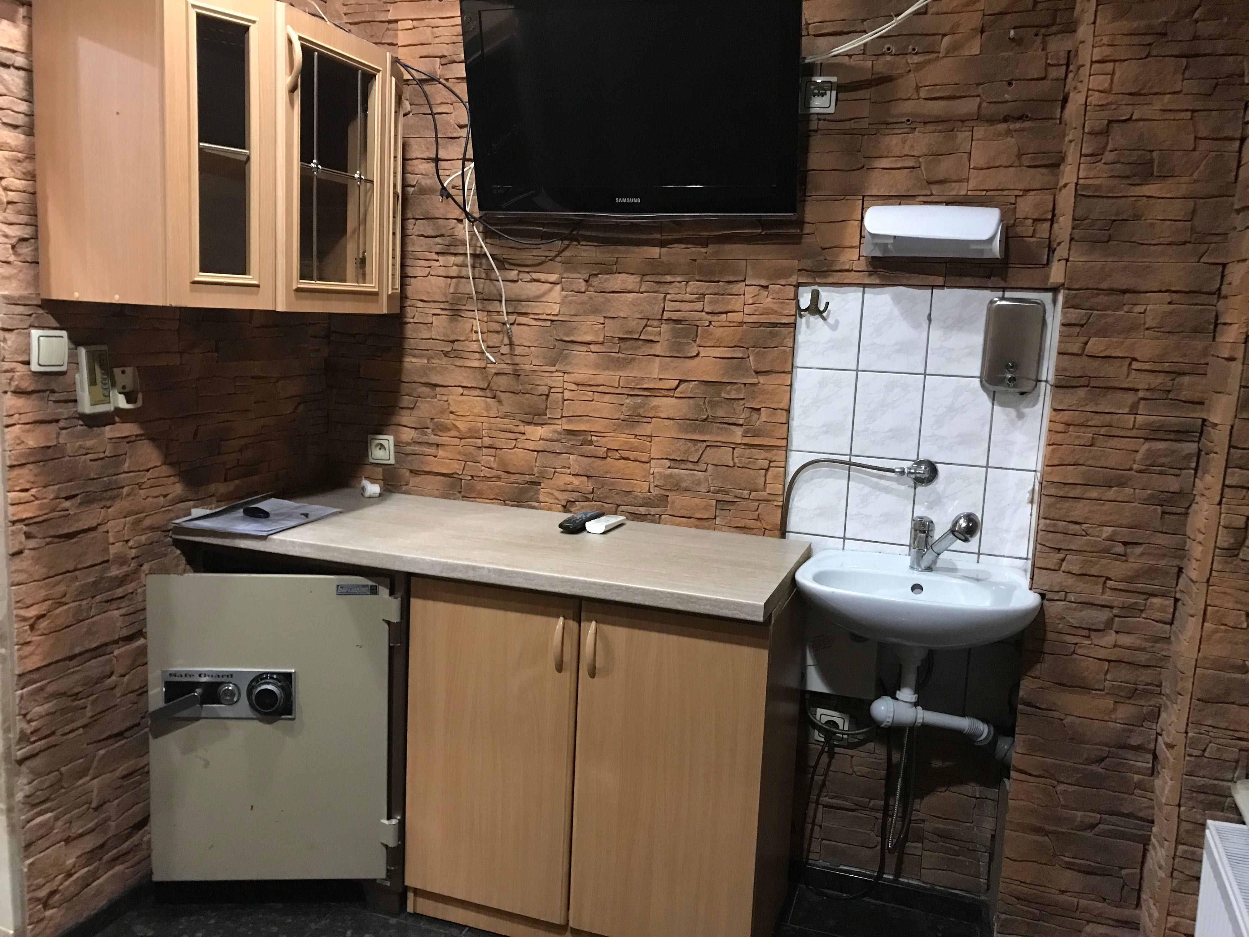 Lokal usługowo-handlowo-biurowy 46 m², ul. Ozimska