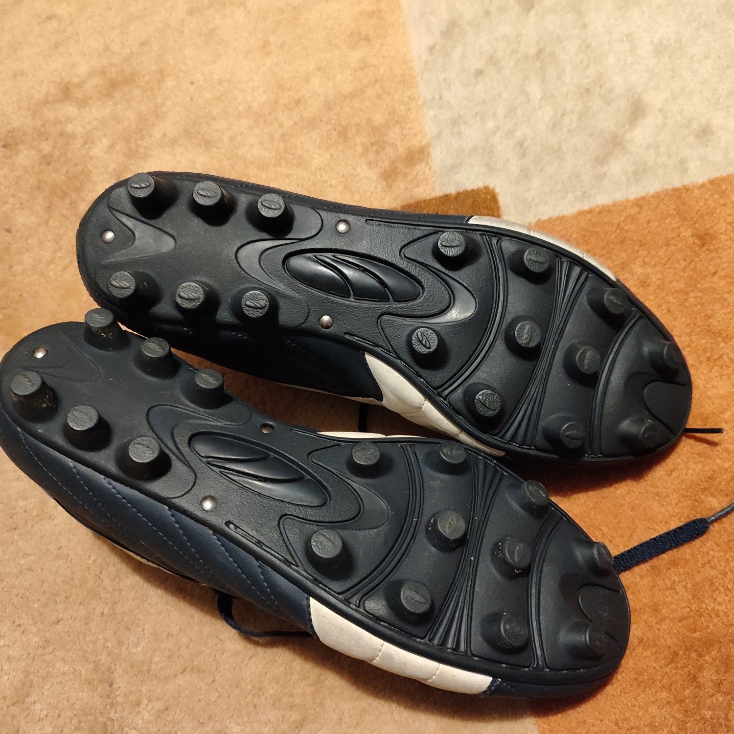 Buty piłkarskie Puma korki 46