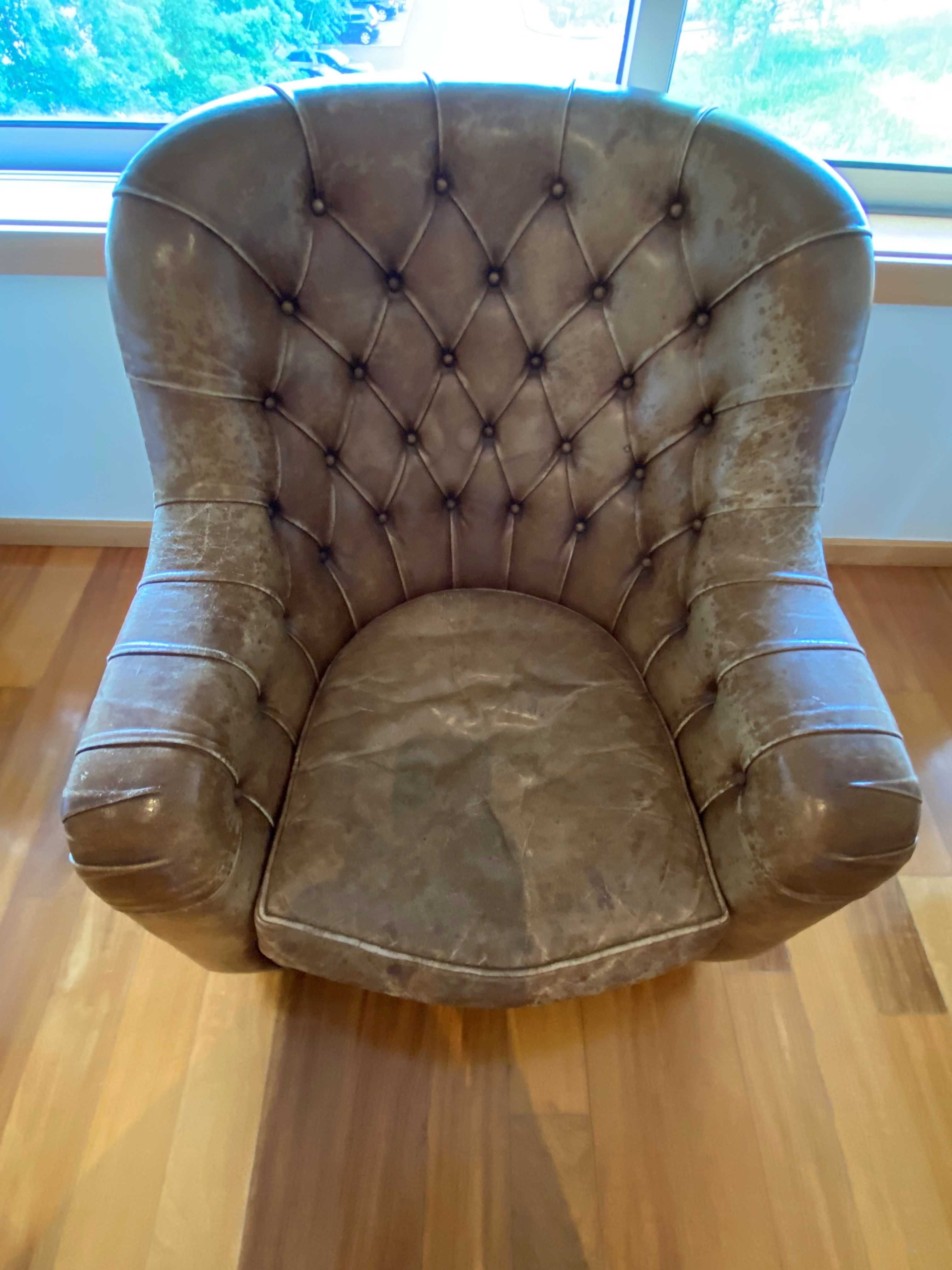 Poltrona Chesterfield  Vintage Couro