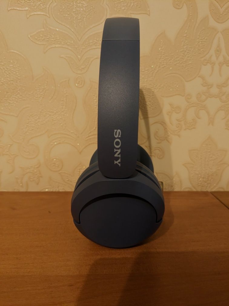 Наушники Sony WH-CH 520