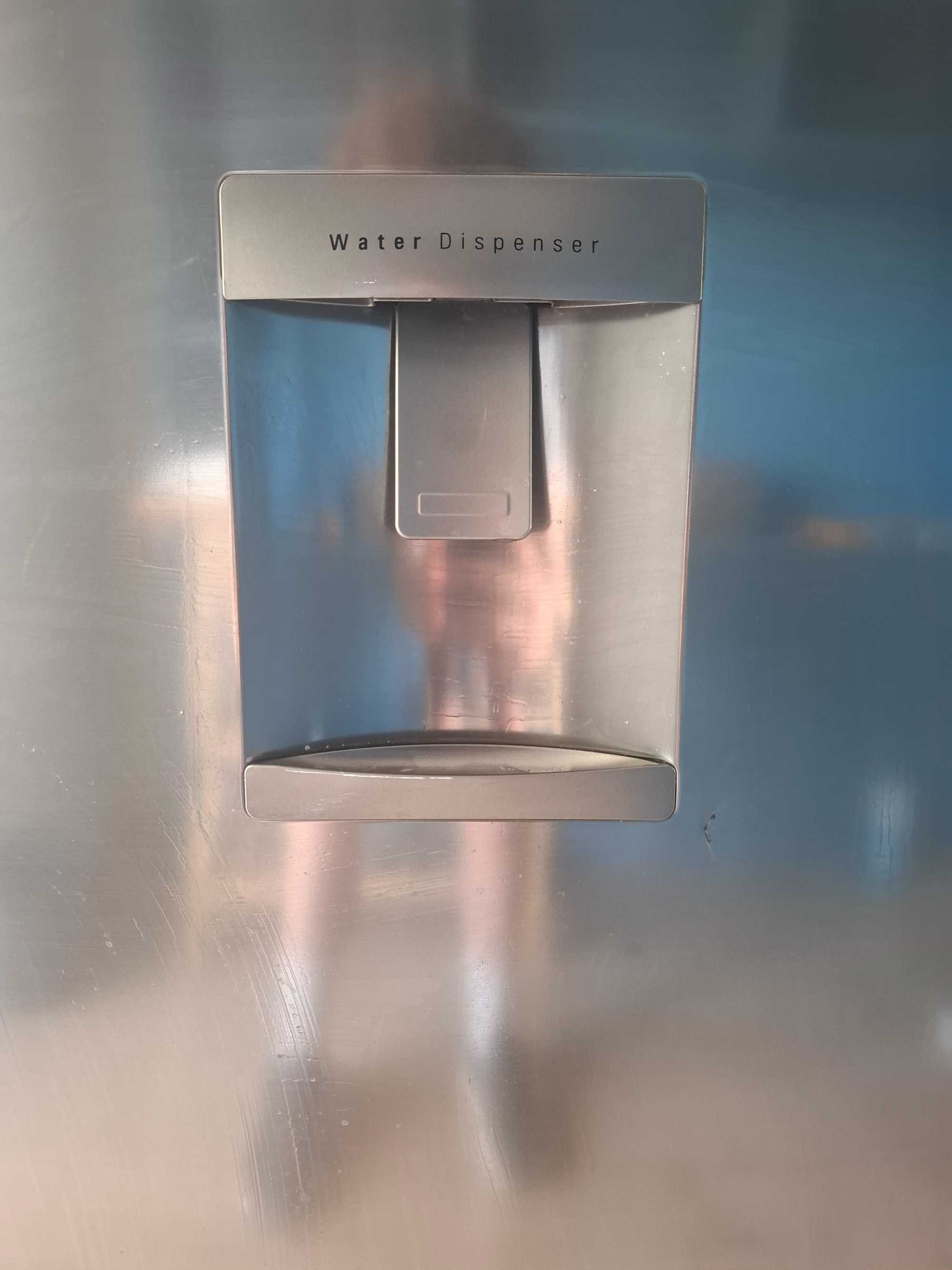 LG Refrigerator Tinq