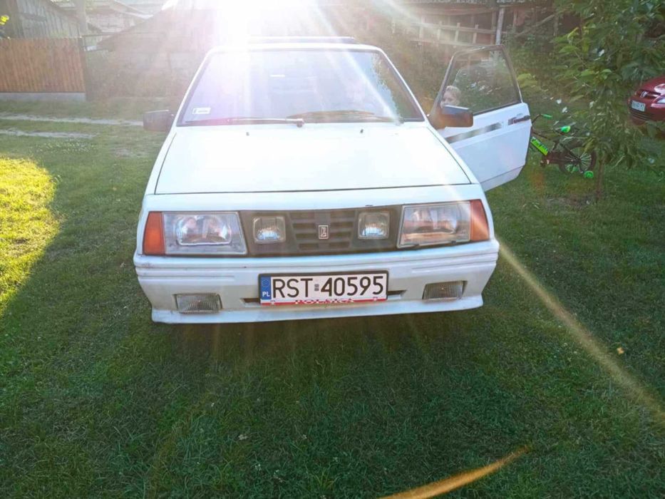 sprzedam lada samara