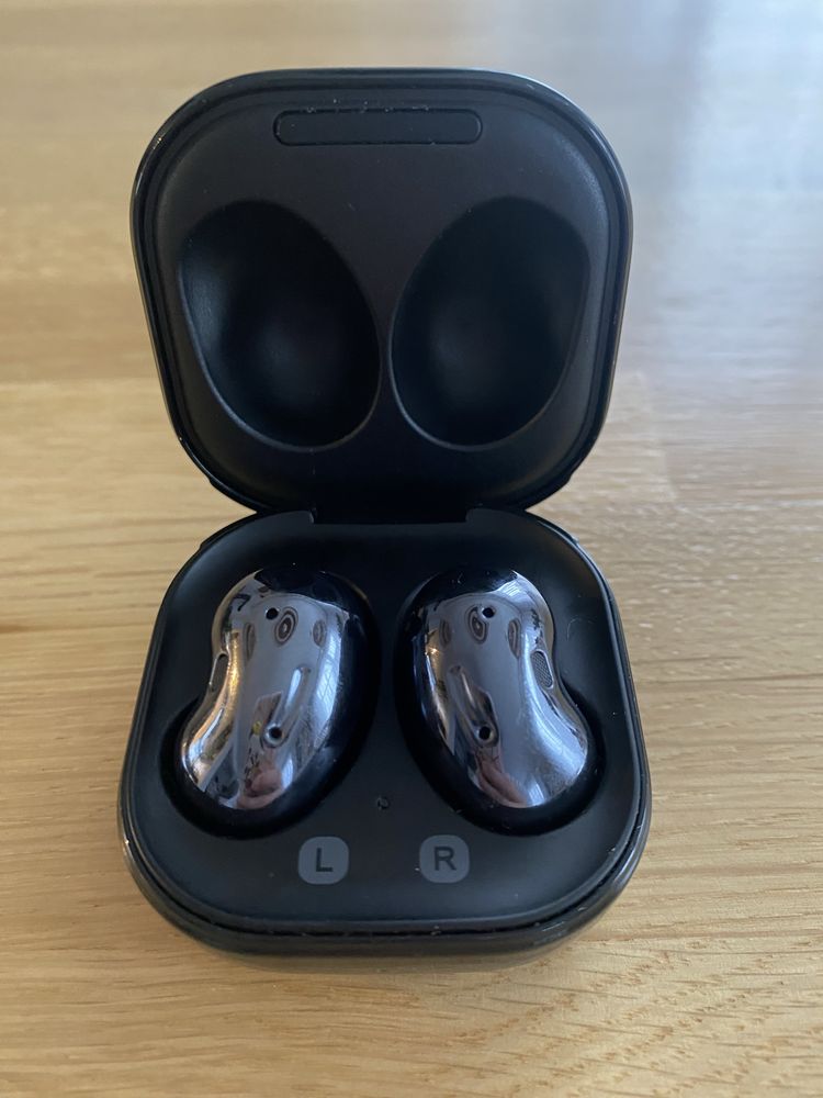 Samsung Galaxy Buds Live SM-R180 – Stan Idealny, Jak Nowe!