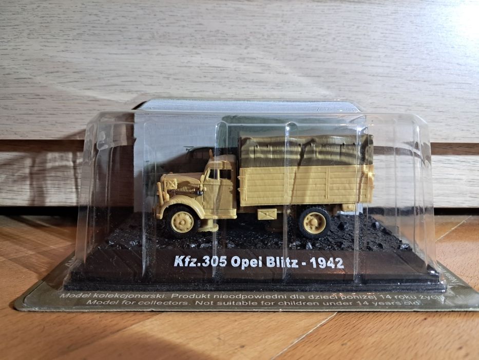 Model czołgu Kfz.305 Opel Blitz - 1942 w skali 1:72
