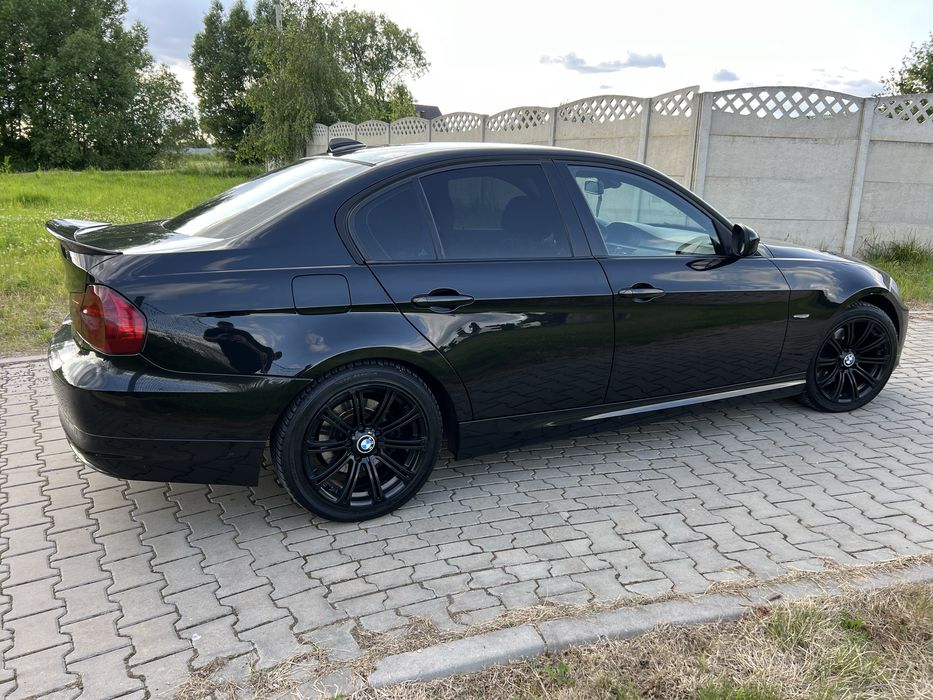 BMW E90 320D 2.0 177KM 2009R PoLift Klima Automat Navi Ringi Xenon