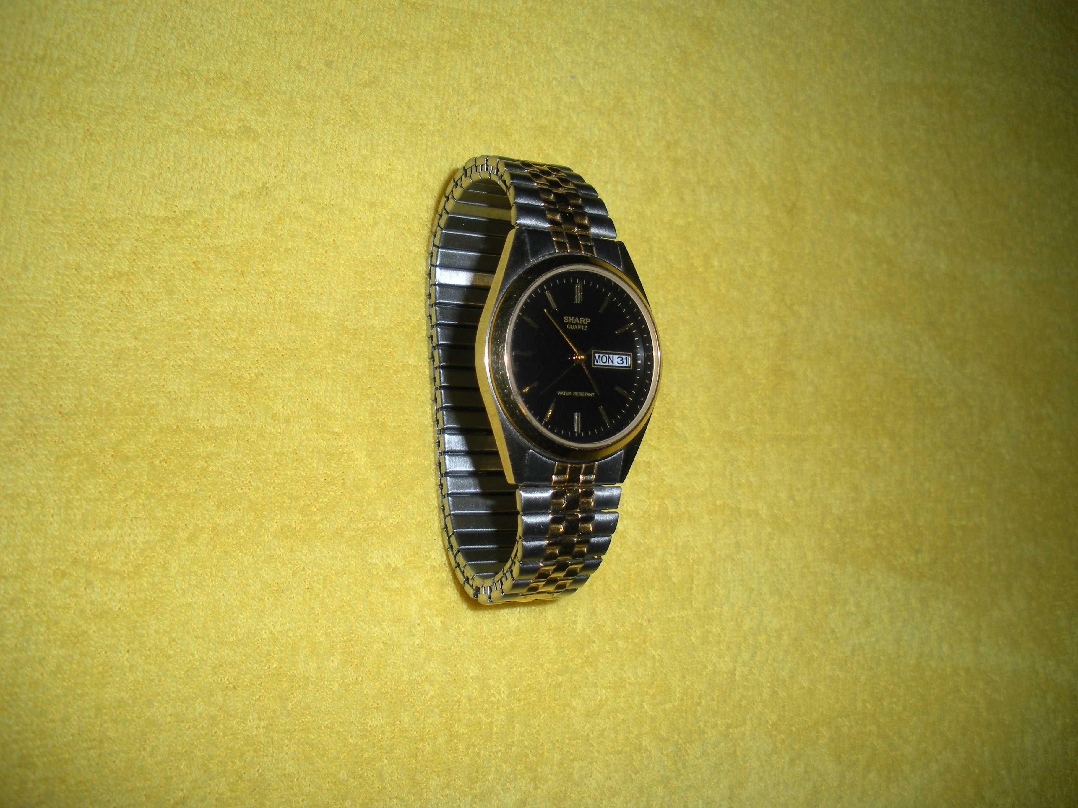 Часы наручные мужские “SHARP” (Made in Japan).