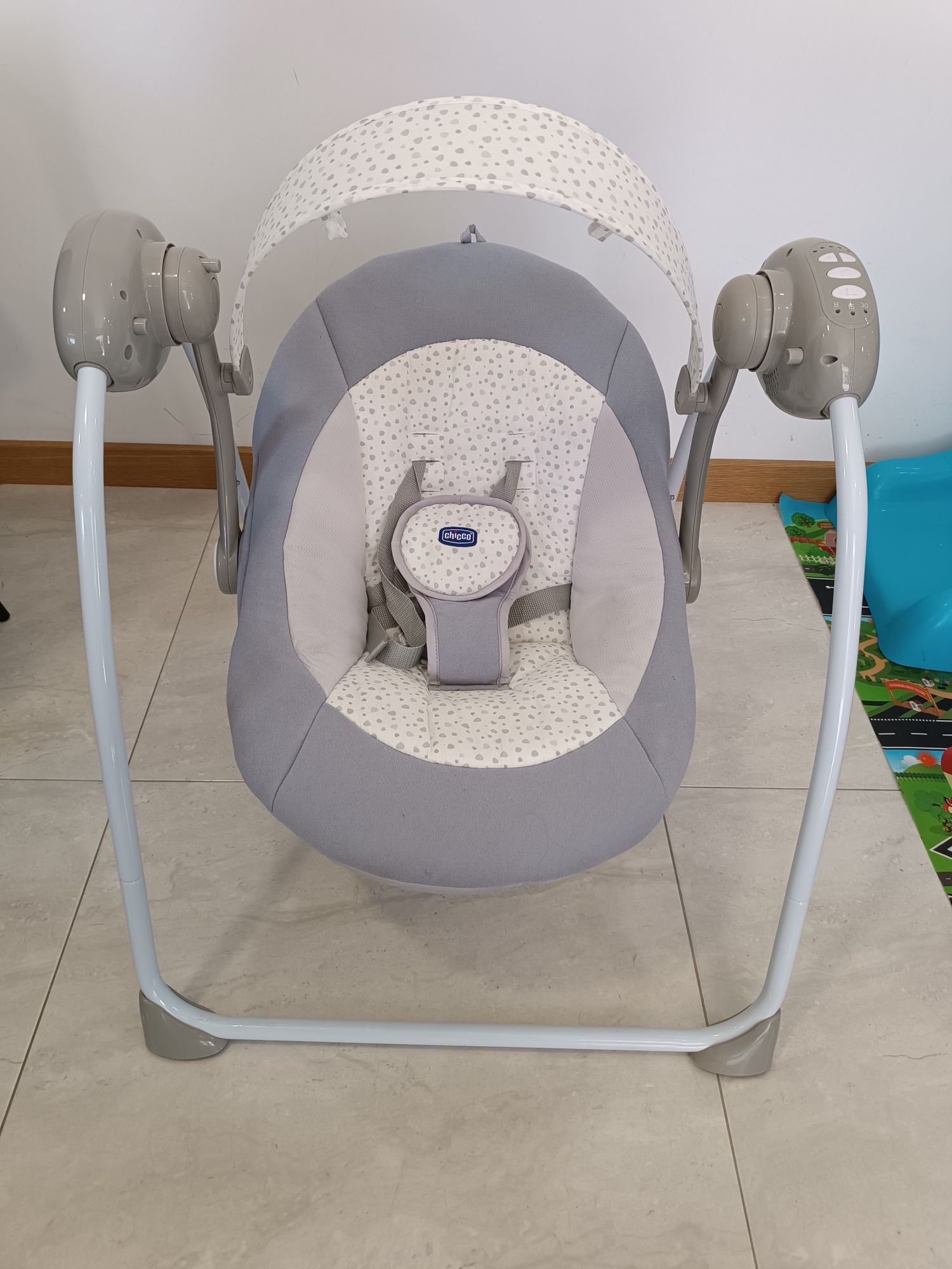 Espreguiçadeira elétrica da marca Chicco