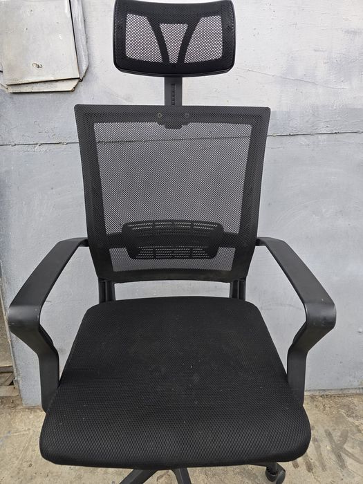 Крісло. Офісне крісло. Комп'ютерне крісло. Геймерське.