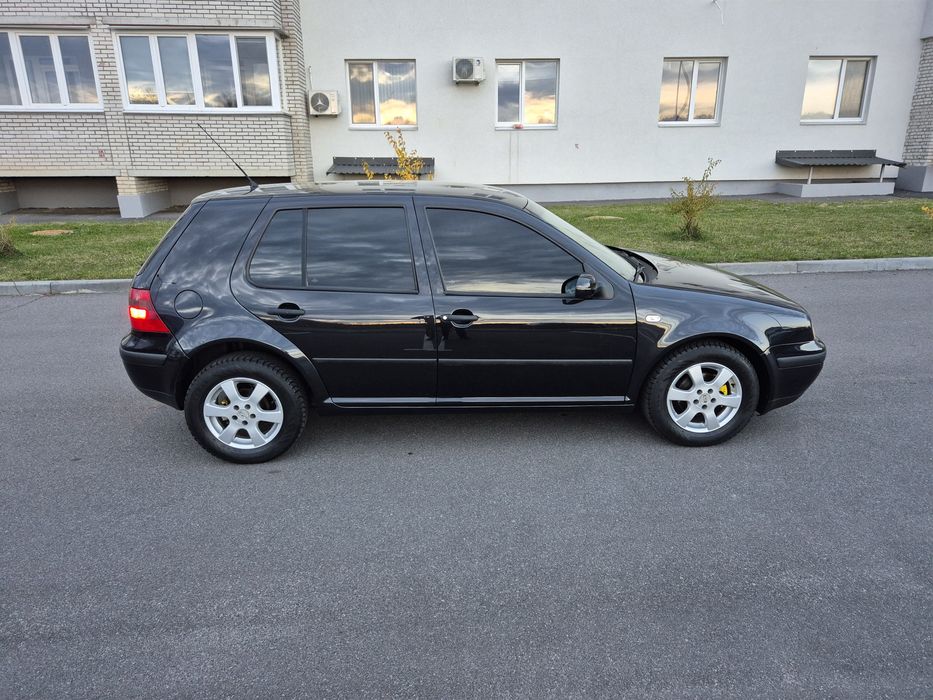 Продам Golf IV 1,6