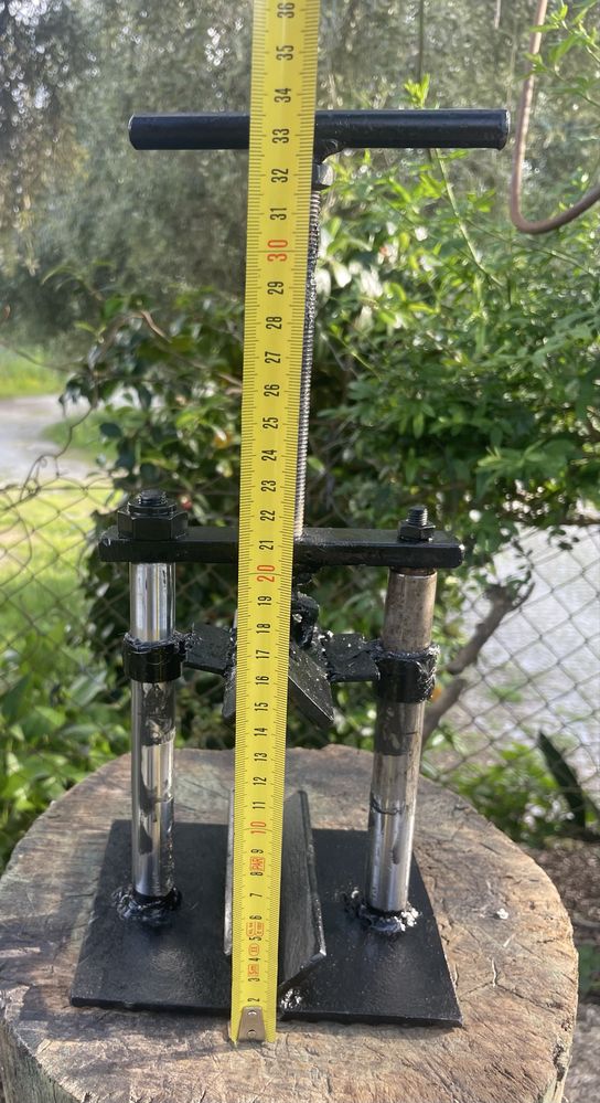 Vendo torno para prender tubo