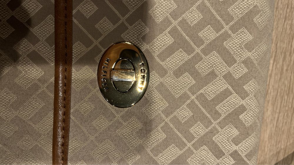 Torebka Tommy Hilfiger