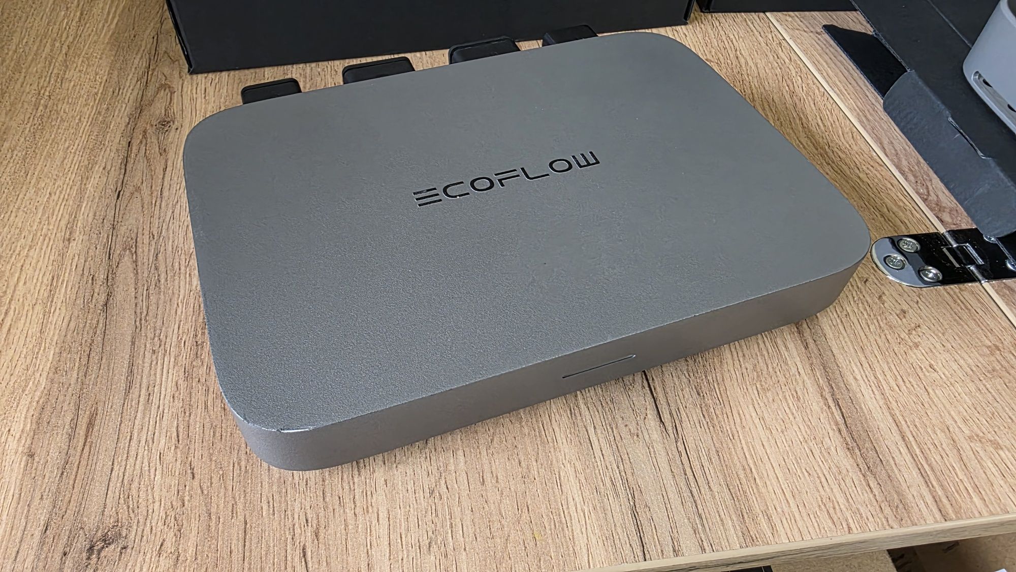Інвертор ECOFLOW powerstream 600w