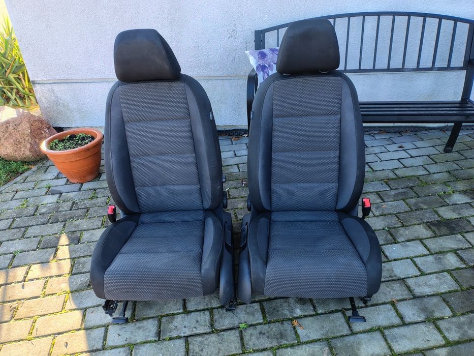 Fotele przód VW Golf 6