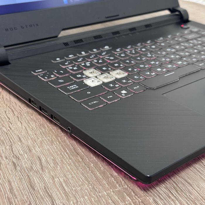 Asus Rog Strix i5 / gtx1650 / 16 / 256 + 512 SSD / 120гЦ