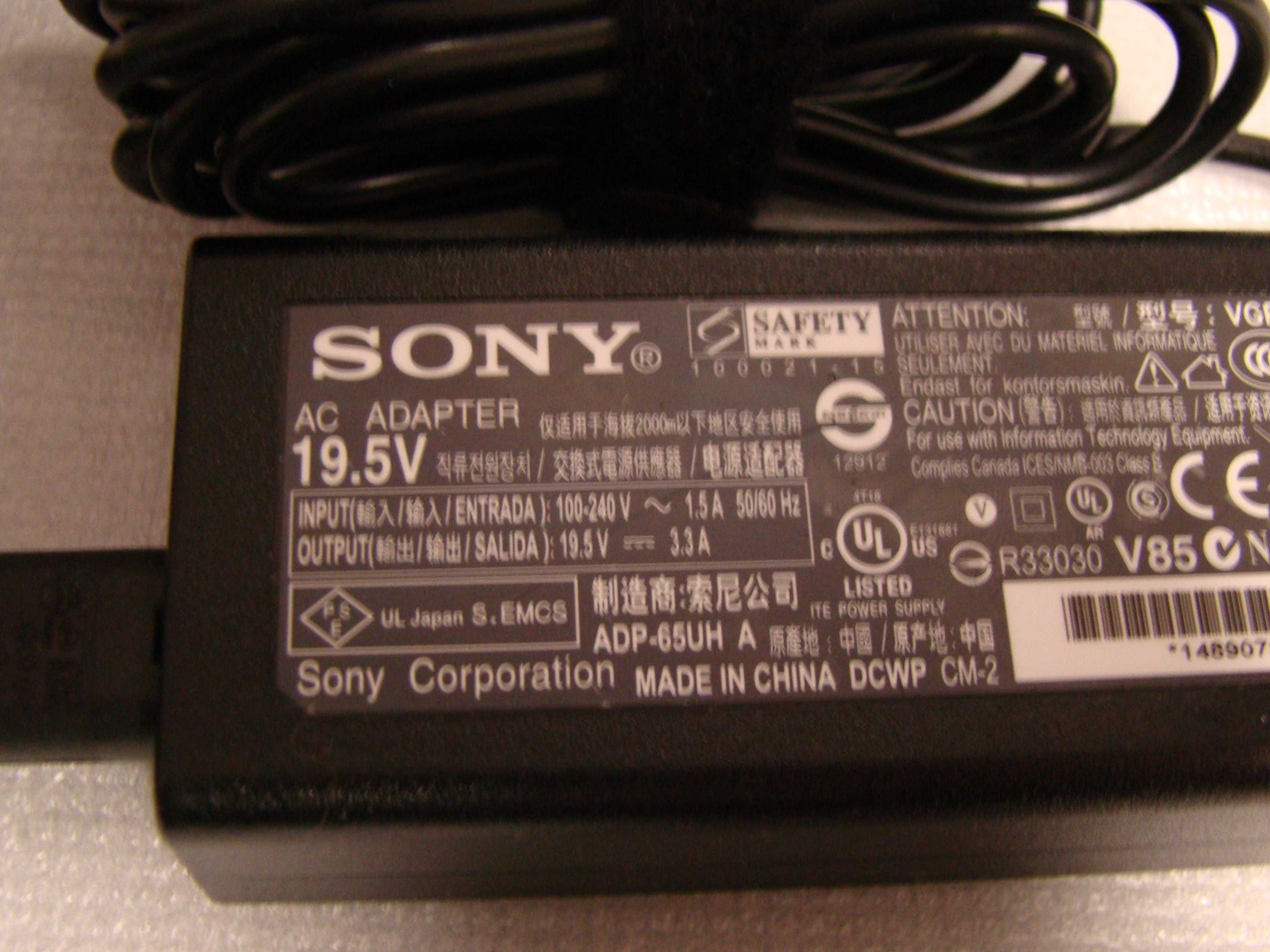 Carregador SONY VAIO VGP-AC19V48 original com 19.5V 3.3A