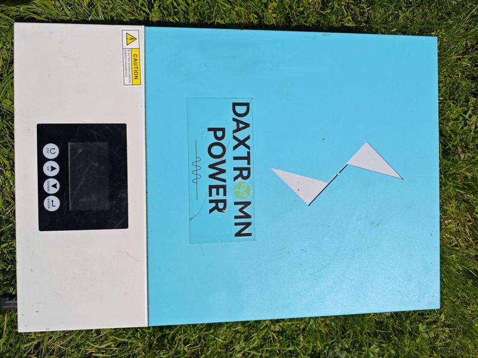 Inwerter AGH-6.2KW plus 4 akumulatory 120Ah
