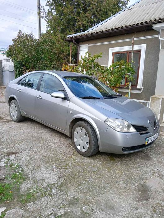 Nissan Primera P12