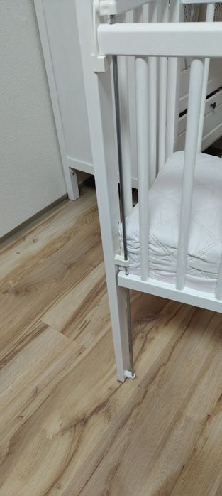 Łóżeczko dziecięce z materacem,dostawka 90x40