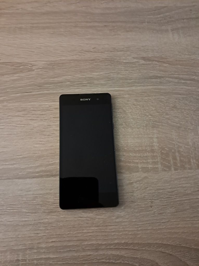 Smartfon Sony Xperia E5 F3311