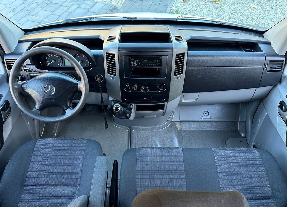 Mercedes-Benz Sprinter