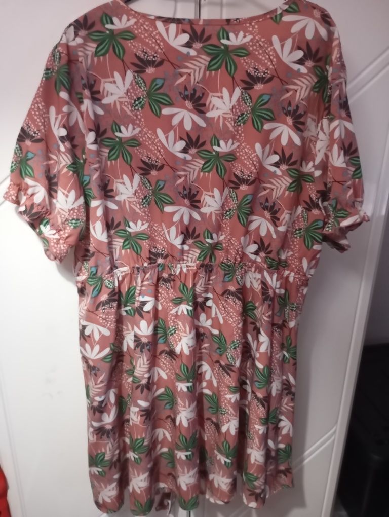 Lote 14 vestidos novos