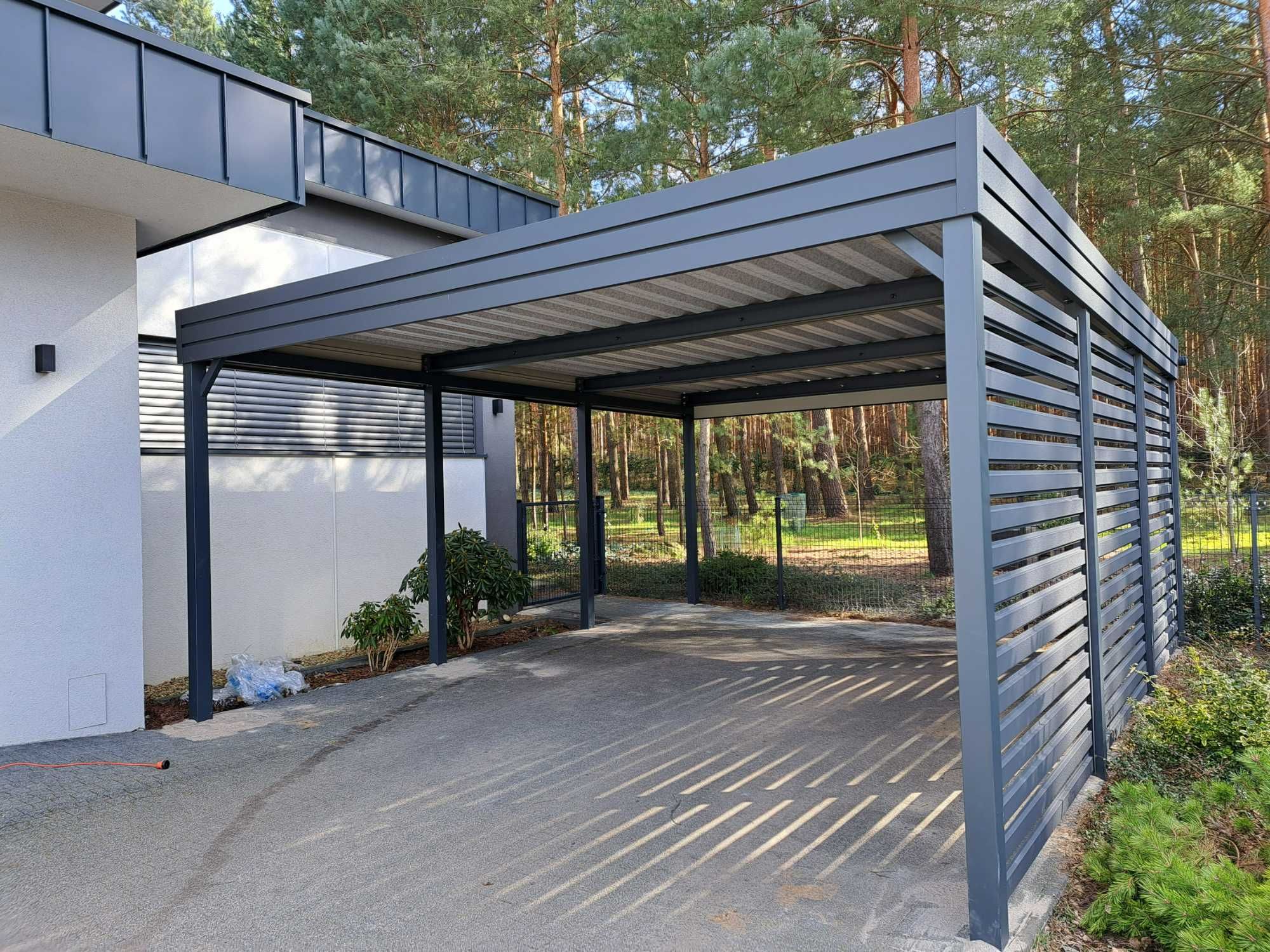 Ogrodzenia metalowe panelowe i aluminiowe nowocześnie i solidnie !