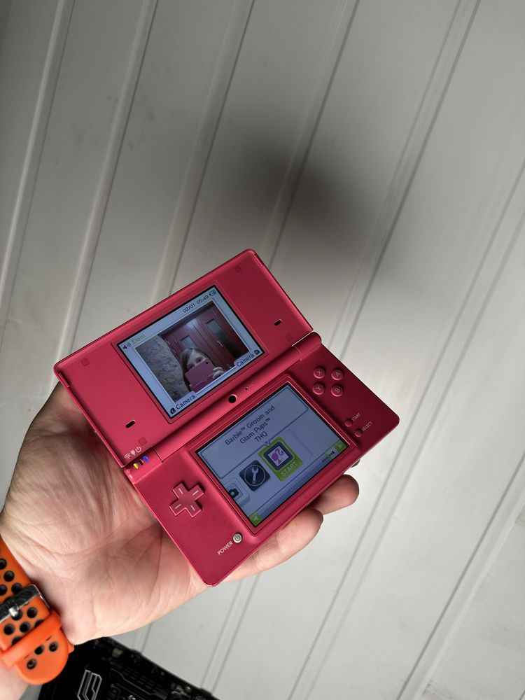 Ігрова приставка Nintendo DS