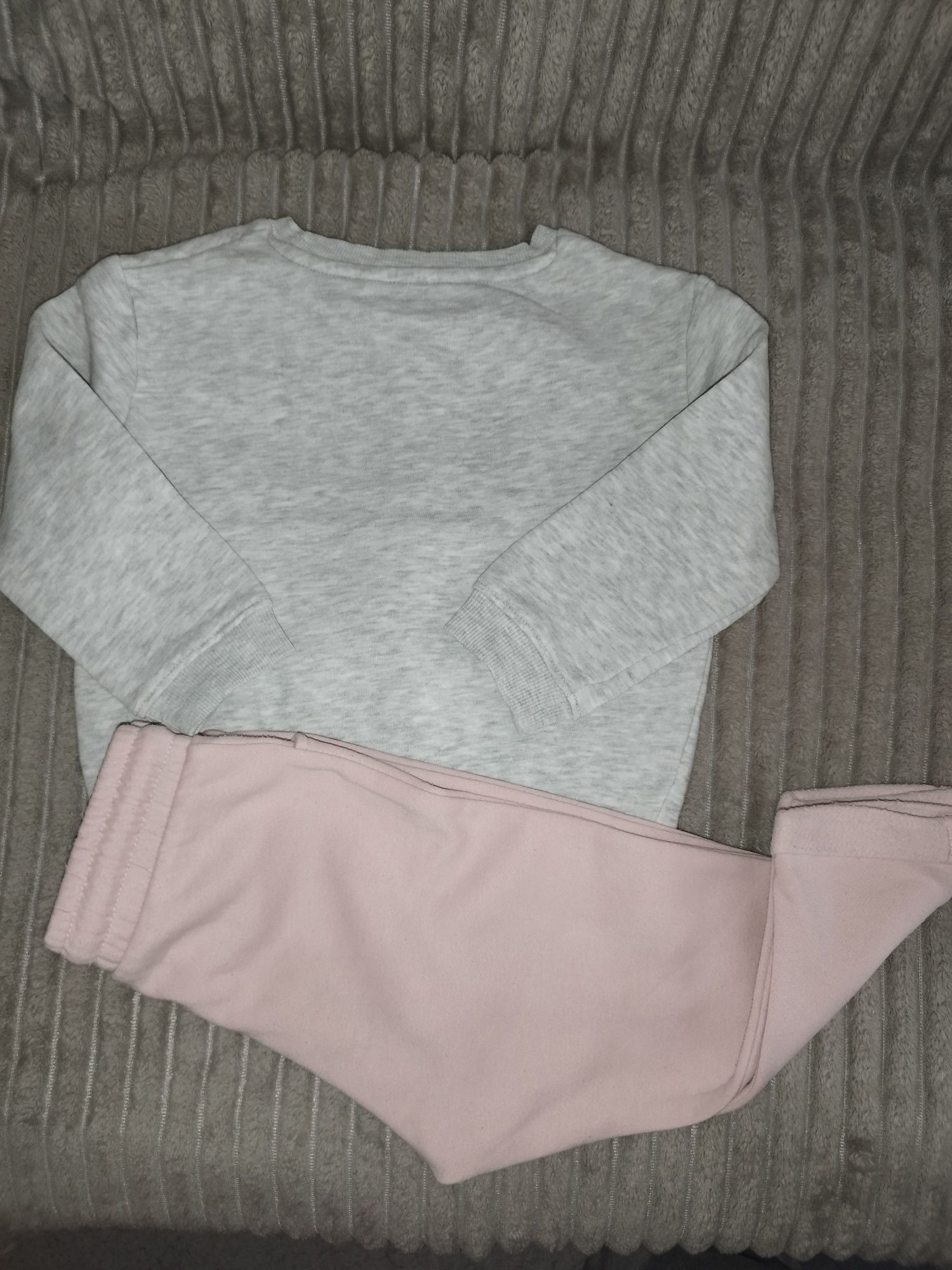 Zestaw dziewczęcy 92 spodnie dresowe i bluza Mark Spencer