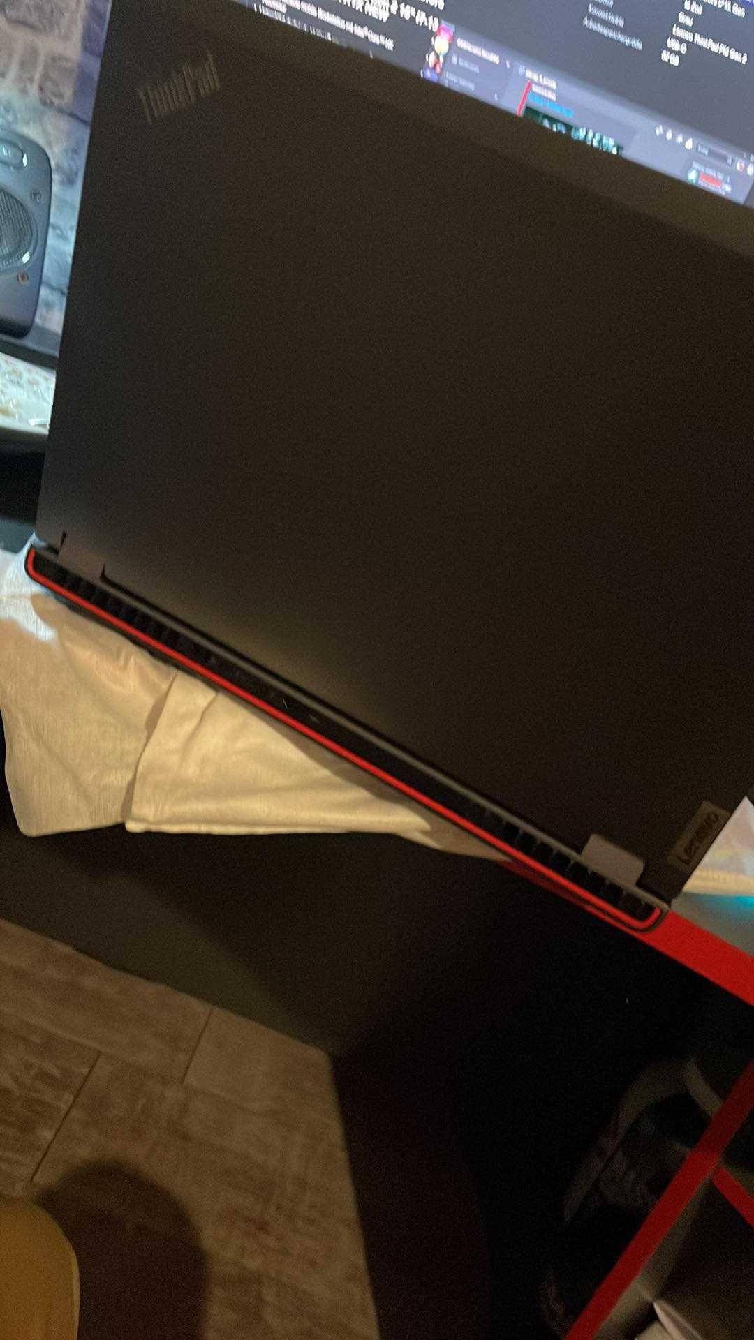 Laptop Lenovo Thinkpad P16 Gen 2, i7-13700HX, NVIDIA RTX A1000