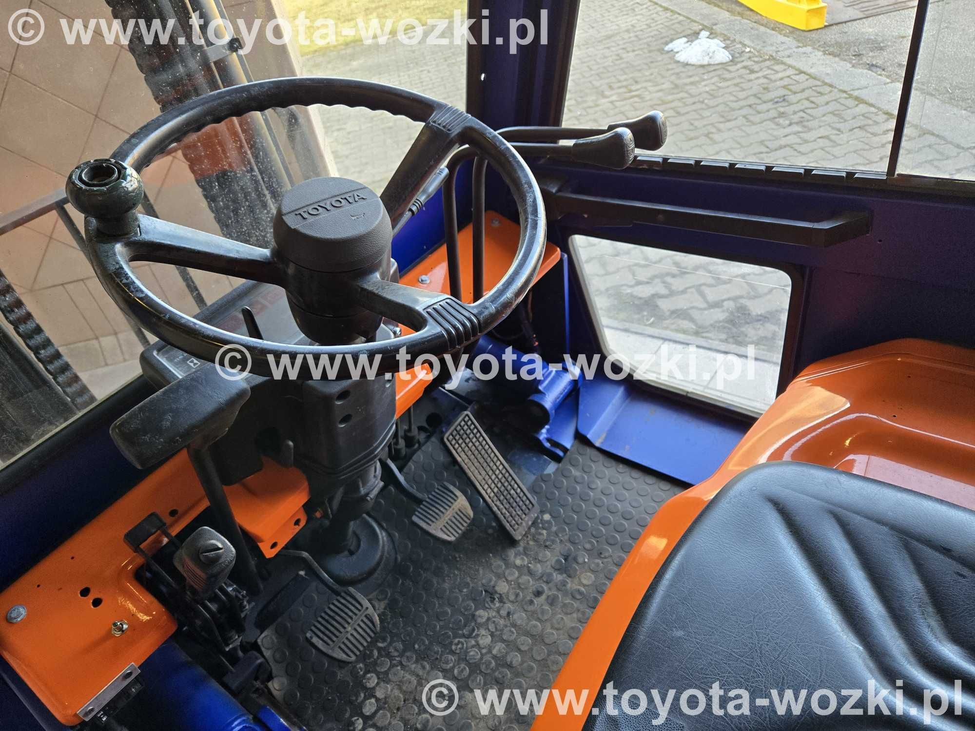 Wózek widłowy TOYOTA 5FD30 Kabina TOYOTA 5FDF30 widlak Linde