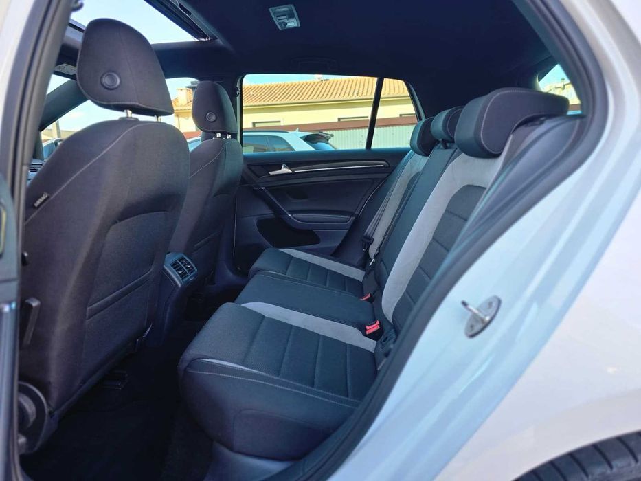 VOLKSWAGEN GOLF 7-R 2.0 300CV DSG 4MOTION "FULL EXTRAS"