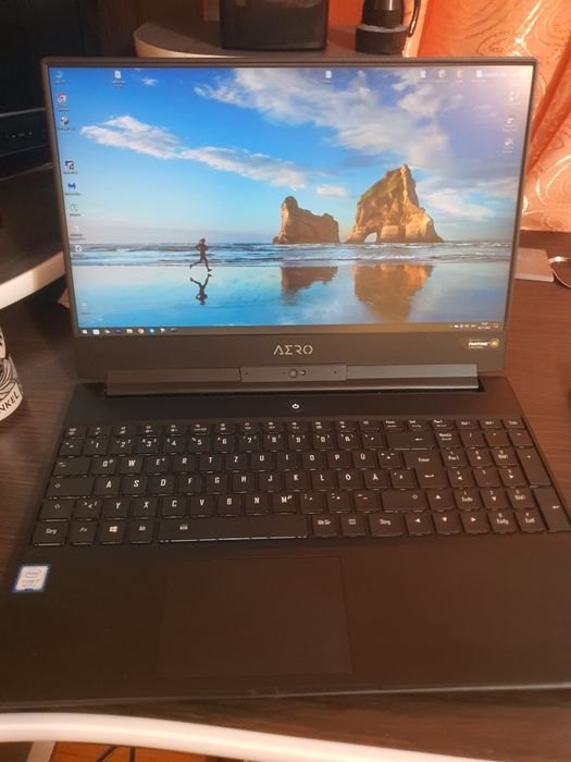 Gigayite Aero 15-X9 Intel i7 8750H 16/512Gb 8Gb graphics