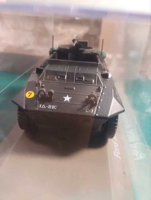 1/43 модель броньований автомобіль FORD M 20